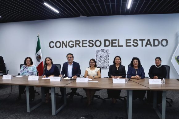 Congreso impulsa acciones para fortalecer la atención a personas adultas mayores