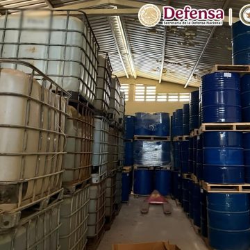 Aseguran más de 24 mil litros de metanfetamina en Sinaloa