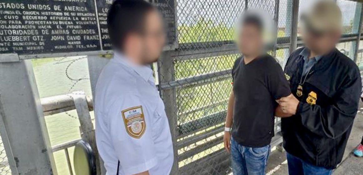 EU entrega a México a presunto agresor sexual; suman 313 personas transferidas