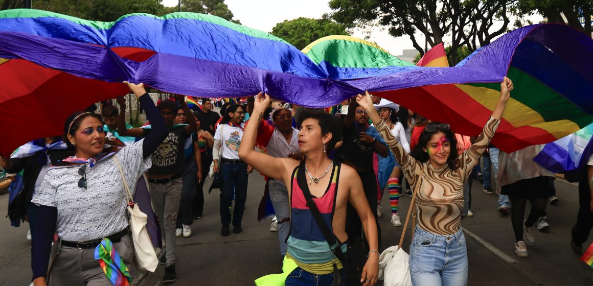 Comunidad LGBTTIQ+ exige alto a agresiones en Puebla