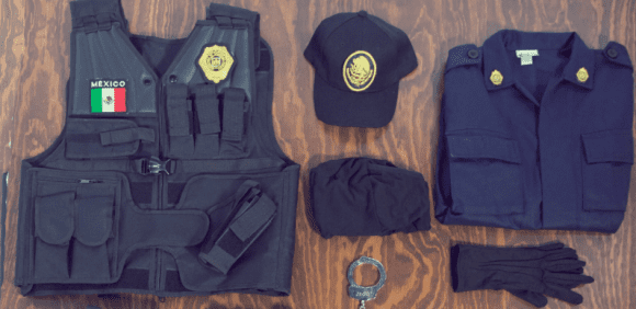 Castigarán con hasta 6 años de cárcel la falsificación de uniformes policiales en Puebla