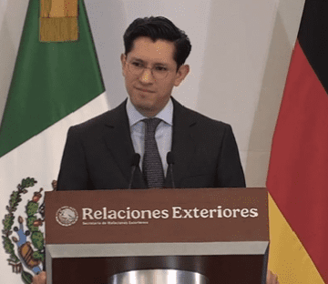SRE niega que EE. UU. retirara visas a Alfonso Durazo y Américo Villarreal