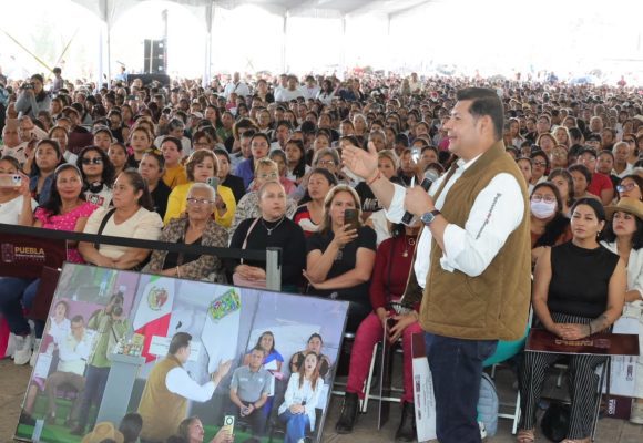 AA_1807_5_(8) Gobierno de Puebla entrega apoyos al campo y recursos para 508 proyectos comunitarios