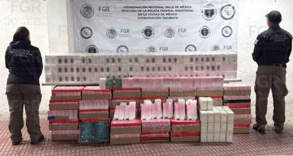 FGR asegura perfumes ‘pirata’ tras cateo en CDMX