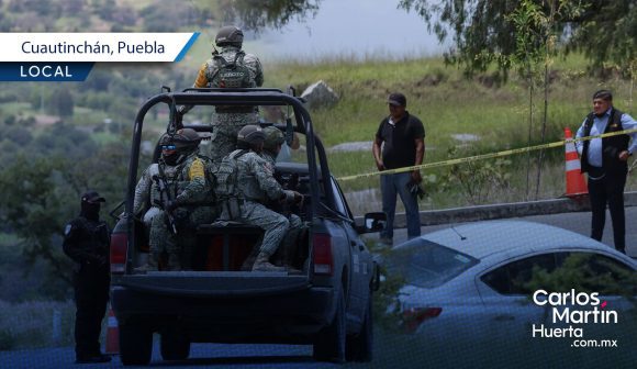 Hallan cuatro cadáveres dentro de un auto en Cuautinchán; hay una mujer