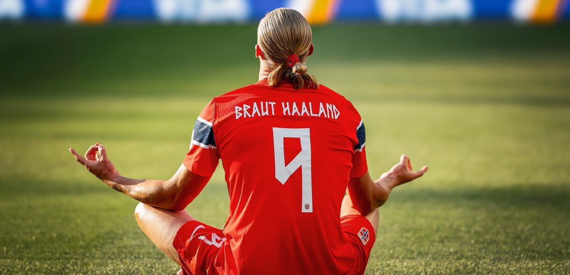 ¿Dónde comprar y cuánto cuestan las ligas de cabello de Erling Haaland?