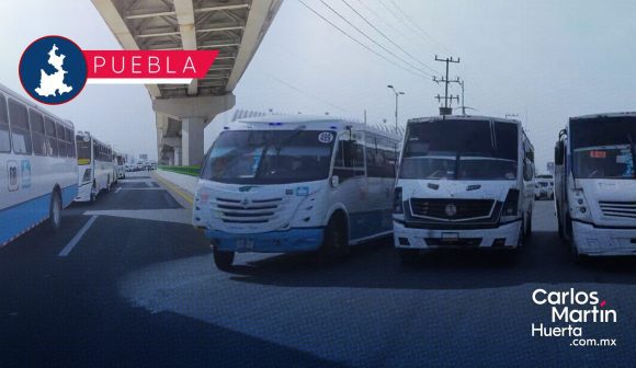 Transportistas cierran la autopista México-Puebla hacia la CDMX