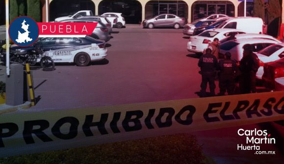 Sujetos armados asaltan a cuentahabiente en Plaza Tolín; escapan con 200 mil pesos