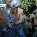 Protección Civil rescata con éxito a familia canina en un barranco de Chalchicomula