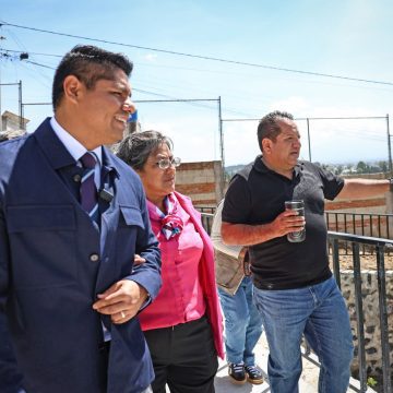 Cancha deportiva del Bachillerato 5 de Mayo al 90%