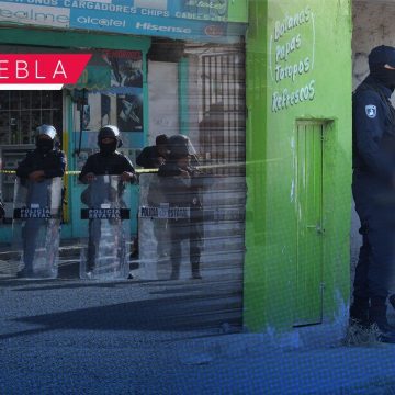 Policías Mercado Morelos Golpe al crimen en Puebla: Caen operadores de La Familia Michoacana y el CJNG
