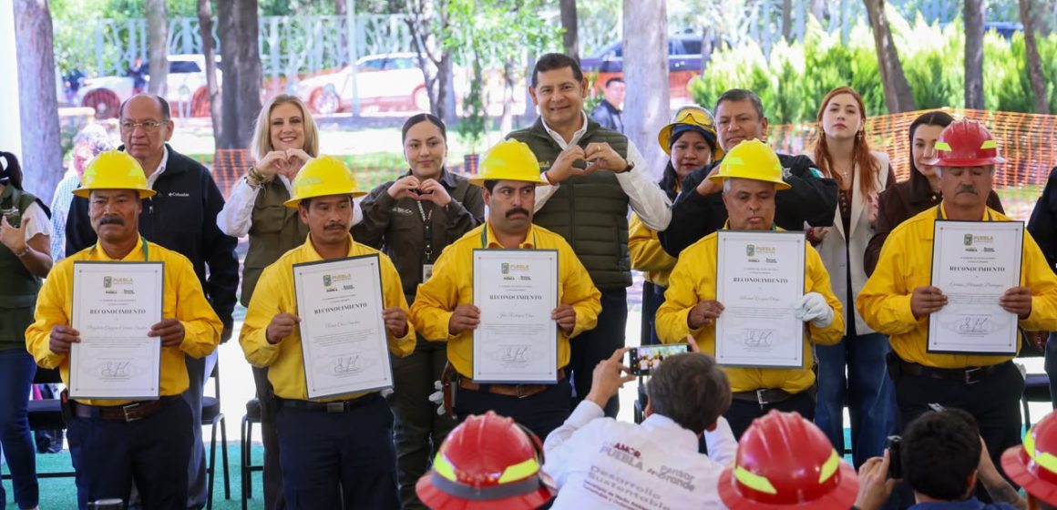 Principales_(3)_9 Puebla reduce 35% los incendios forestales en 2026