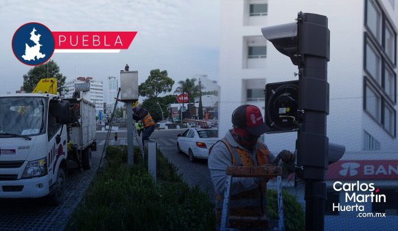 Festejo mundialista deja caos en Puebla; Destruyen semáforos y vandalizan zona de la Juárez