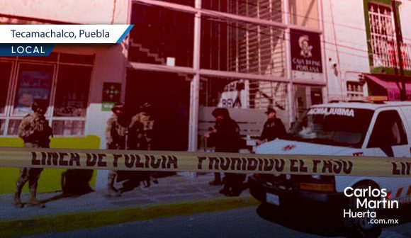 A punta de pistola, asaltan a cuentahabiente en sucursal de BBVA en Tecamachalco