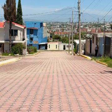 Obra Comunitaria transforma Santo Tomás Chautla: concluyen adoquinamiento esperado durante 25 años