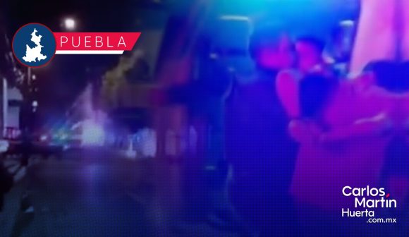 Persecución y balacera en el Centro Histórico de Puebla; hay 3 detenidos