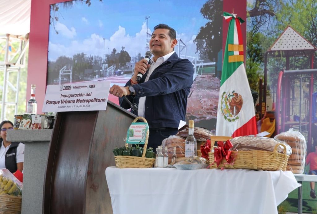 Gobierno estatal destina más recursos al campo y obra comunitaria en Tehuacán 1 a9c8f553 41c8 4f88 82e9 ca63387373f9