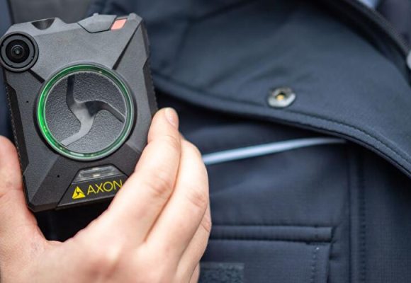 Alistan uso de bodycams para supervisores de parquímetros en Puebla