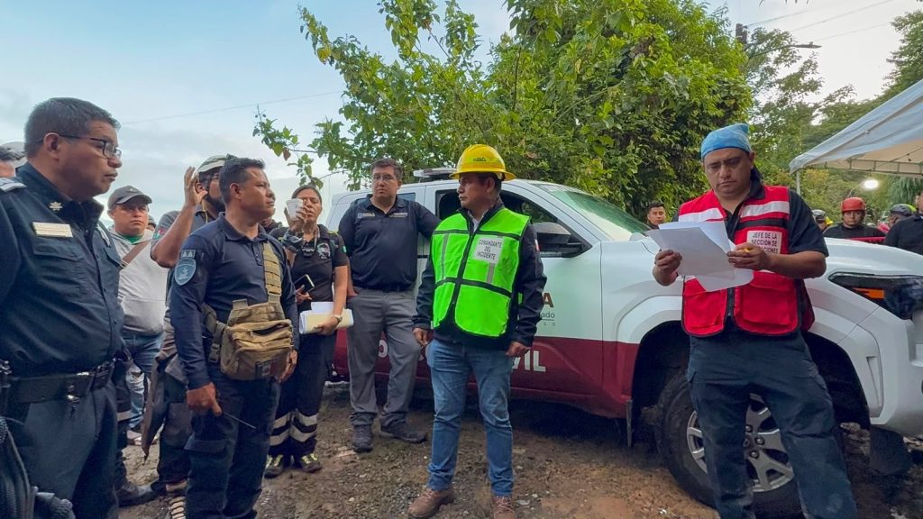 Búsqueda de turistas en la Gruta de Chichicazapan continuará este viernes 2 busqueda