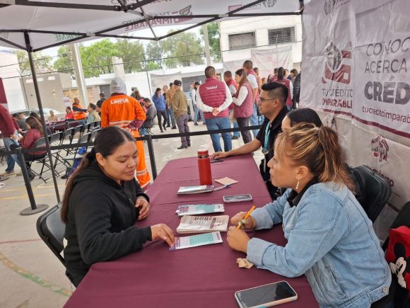 Ventas, fondas y ferreterías encabezan solicitudes del programa “Tu Crédito Imparable” en Puebla