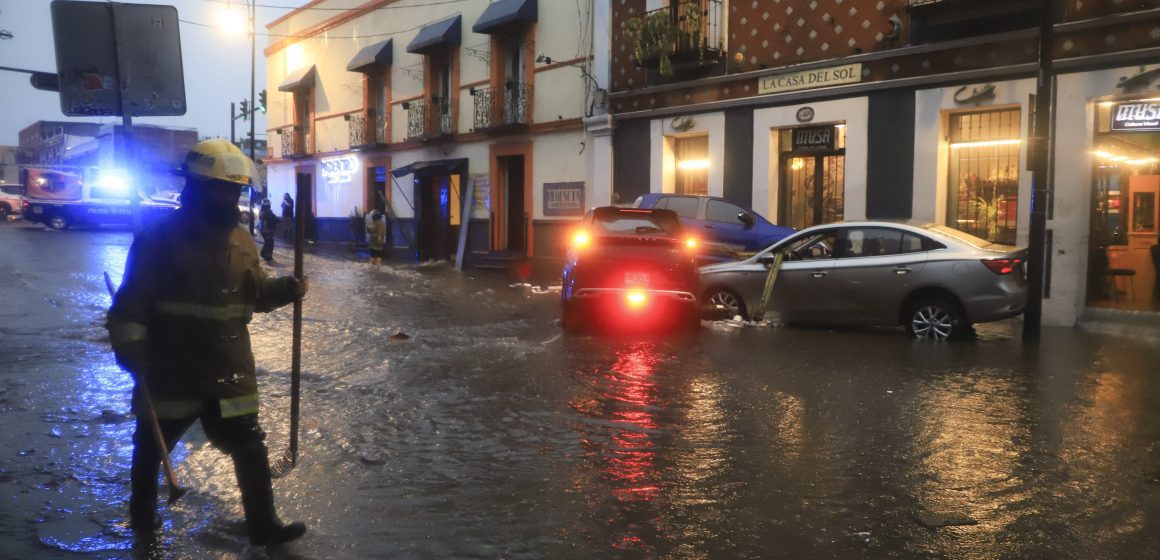Arquitectos proponen renovar el drenaje del Centro Histórico de Puebla