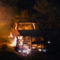 Incendian tres patrullas en Huaquechula tras operativo que evitó linchamiento por robo de tráiler