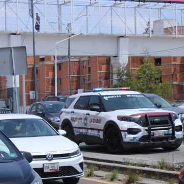 Balacera y persecución en Periférico: capturan a cuatro presuntos defraudadores de venta de autos