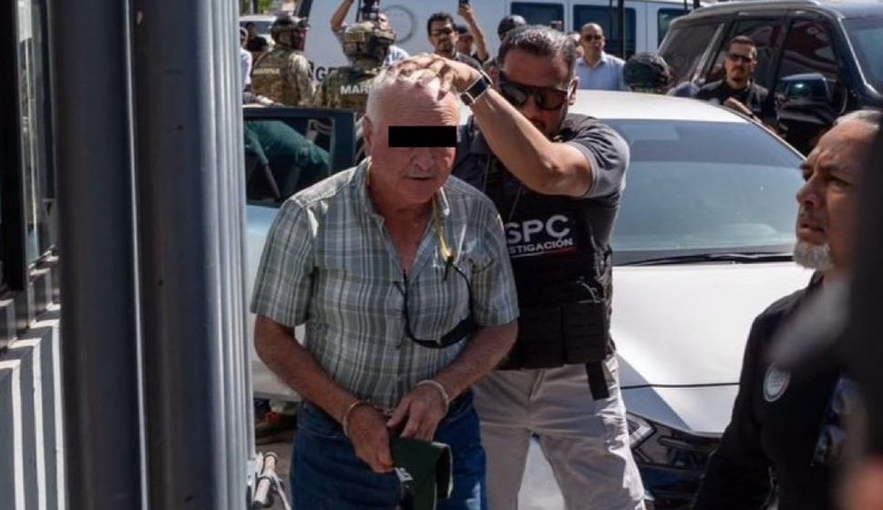 Ingresan a Ernesto Ruffo a la FGR de Baja California tras detención por huachicol fiscal