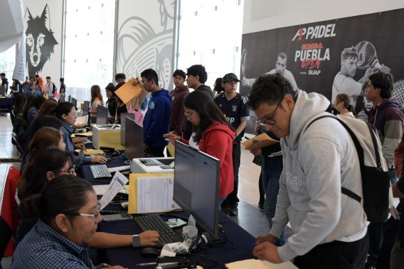 BUAP beneficia a 5 mil 600 jóvenes con corrimiento y lugares disponibles del proceso de admisión 2026