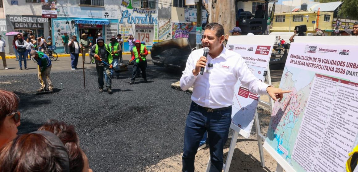 AA_0808_3_(2) Avanza rehabilitacion de la Avenida 105 Poniente en Puebla: Alejandro Armenta supervisa obra