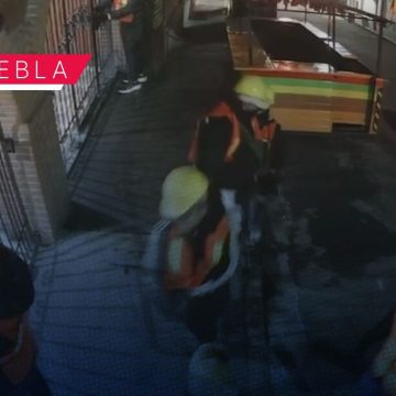 Disfrazados como cuadrilla de obra, asaltan Coyote Burger en Zaragoza