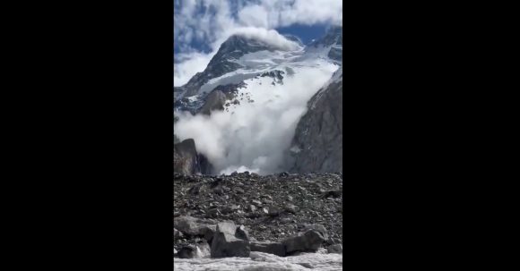 Localizan nueve cuerpos tras avalancha en Broad Peak