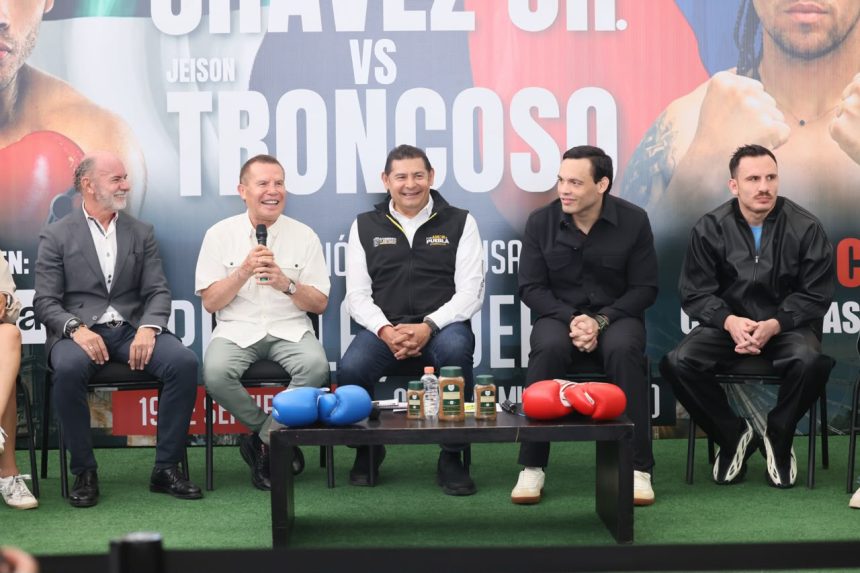 Armenta anuncia función de boxeo con la dinastía Chávez y nuevos centros de salud en Puebla