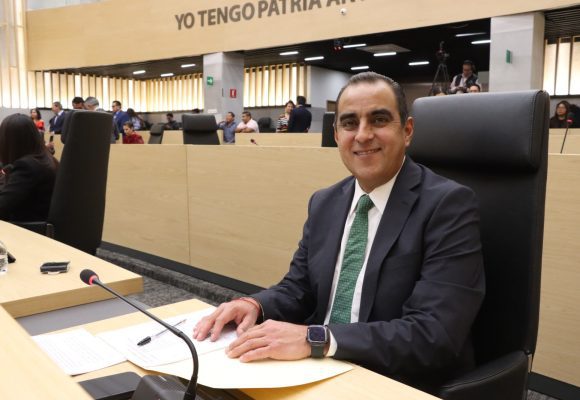 Nuevas figuras de protección infantil en Ayuntamientos: La propuesta del diputado Mauricio Céspedes