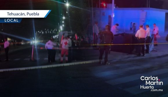 Camión de carga atropella y mata a menor en Tehuacán; conductor escapó