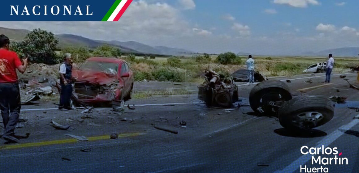Tractocamión protagoniza terrible accidente en la autopista Cuacnopalan-Oaxaca