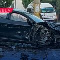 Vehículo BYD protagoniza fuerte accidente en la Vía Atlixcáyotl