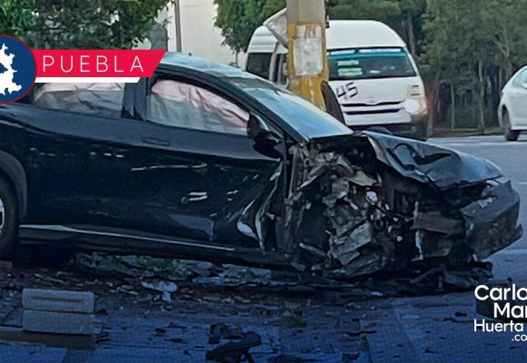 WhatsApp Image 2026-08-14 at 10.39.00 AM Vehículo BYD protagoniza fuerte accidente en la Vía Atlixcáyotl