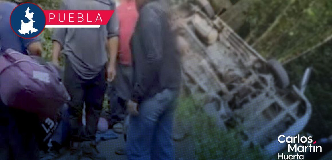 Asaltan combi en Xochitlán y chofer sufre infarto al volante