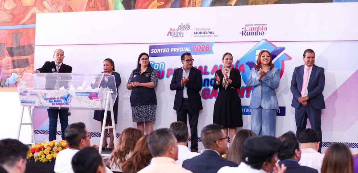 Reconoce Lupita Cuautle compromiso de contribuyentes con San Andrés Cholula