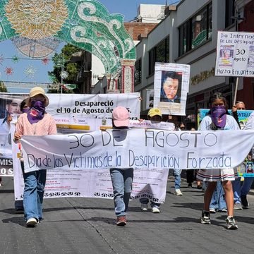 CEEAVI acompaña a familias y colectivos durante marcha por víctimas de desaparición en Puebla