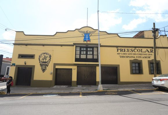 academia-militarizada-718443 SEP denuncia a escuela militarizada “Ignacio Zaragoza” por uso indebido de uniformes y armas
