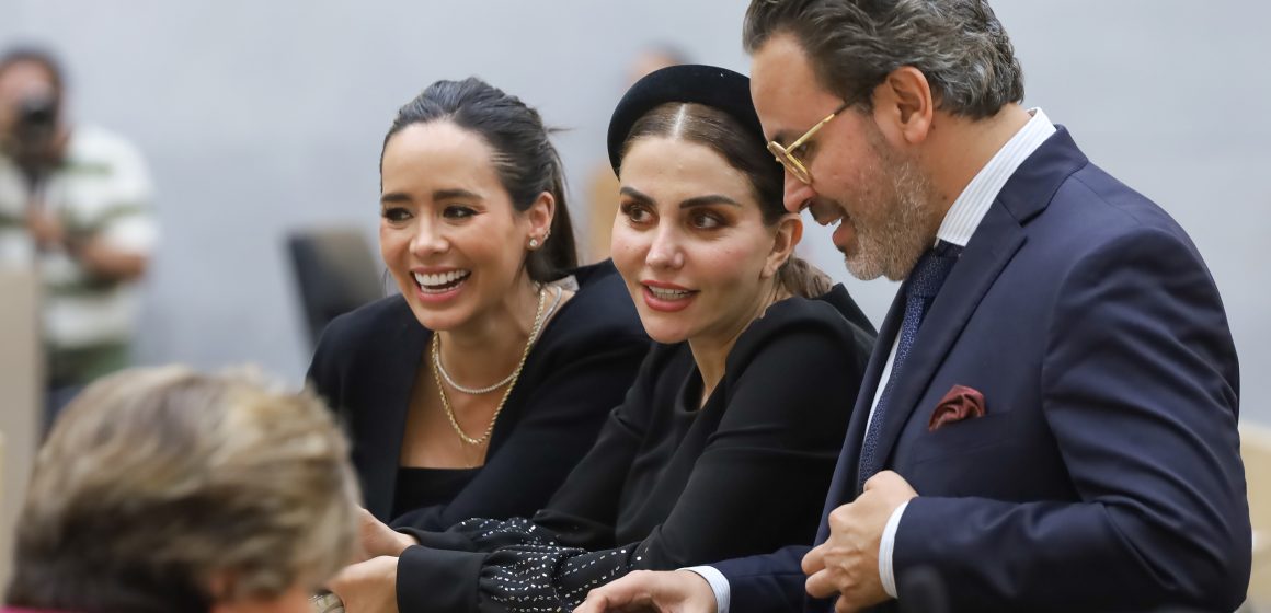 Morena suspende derechos partidistas a Nayeli Salvatori y Grace Palomares tras comentarios discriminatorios