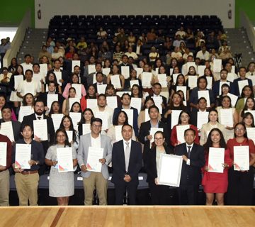 A_CENEVAL_2 BUAP reconoce a 115 egresados con Premio Ceneval al Desempeño de Excelencia EGEL 2025