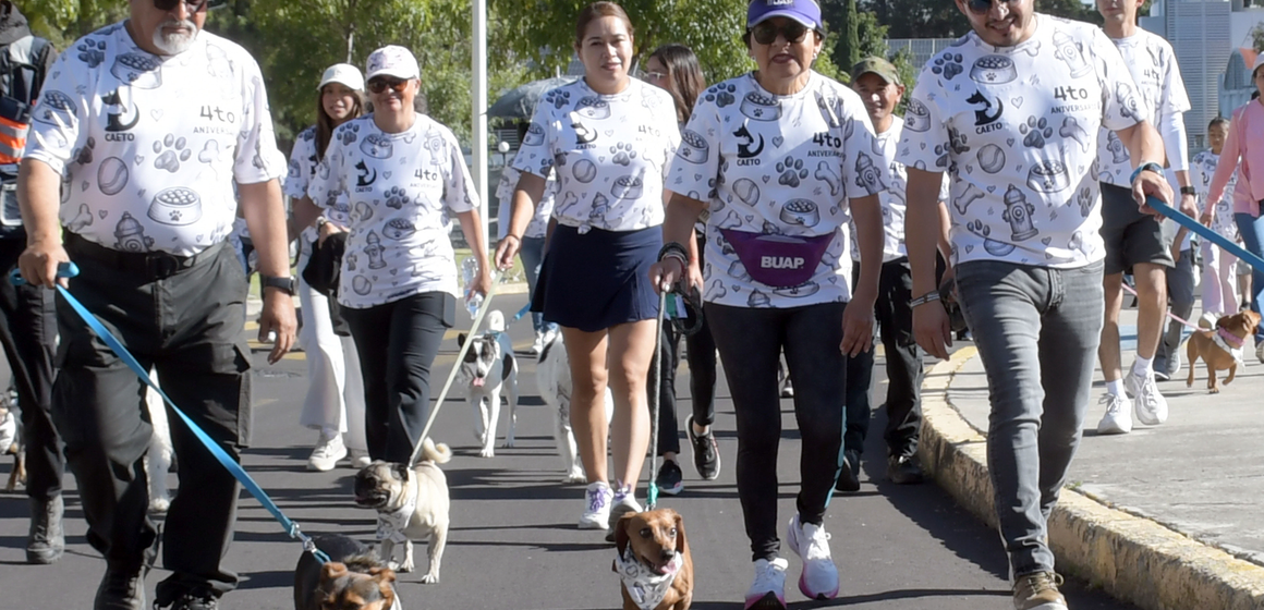 F CAETO_0 CAETO BUAP cumple 4 años: brinda más de 9 mil terapias asistidas con perros