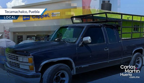 Roban camioneta del estacionamiento de Coppel en Tecamachalco