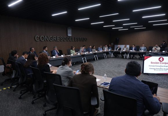 Sesionan los Consejos Consultivos Empresarial y Académico del Congreso del Estado