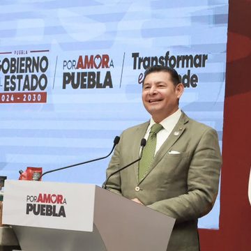 WhatsApp Image 2026-09-28 at 2.53.48 PM Puebla: 6 mil millones para reconstrucción y más de 2.1 millones de beneficiarios del Bienestar