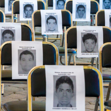 Caso Ayotzinapa: revelan restos óseos y rastreo telefónico