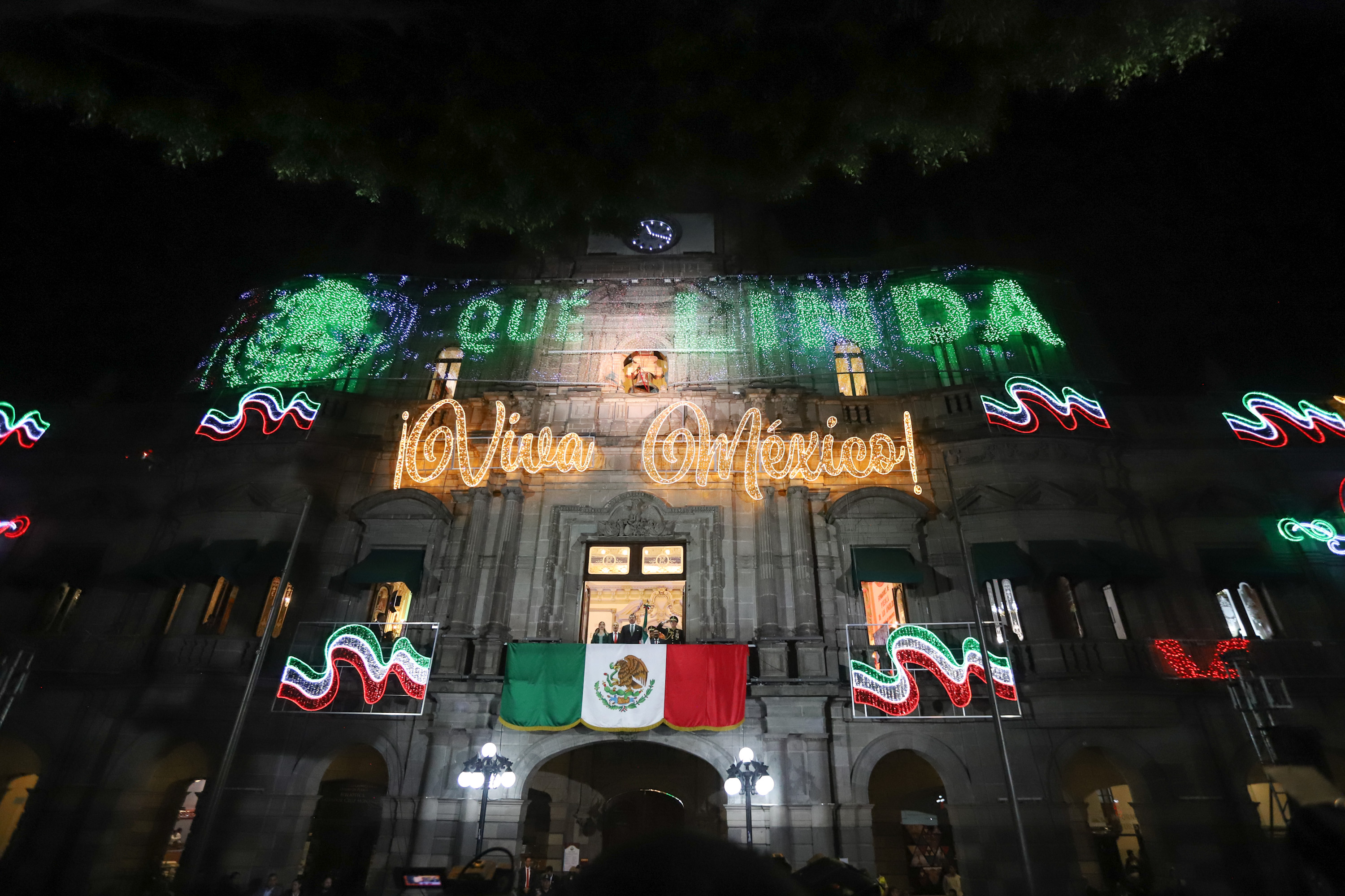 grito-independencia-puebla-724382 Puebla celebra el Grito de Independencia con verbena, pirotecnia y Gloria Trevi